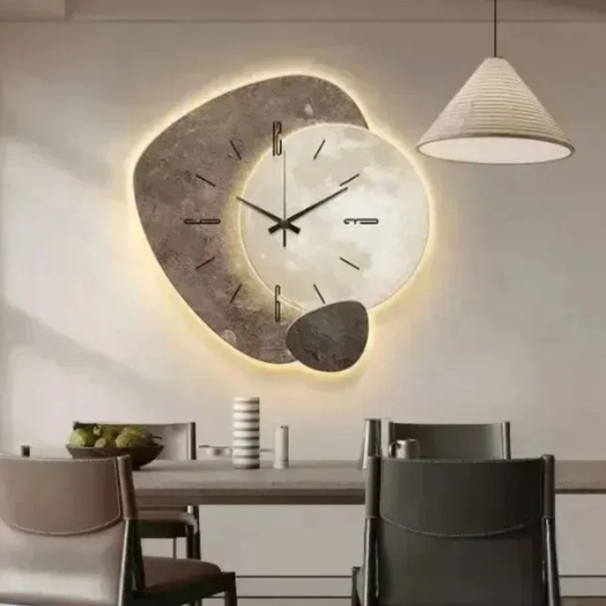 Horloge Murale Élégante En Métal Doré – Raffinement Floral Et Style Intemporel Wall clock Electro Paris