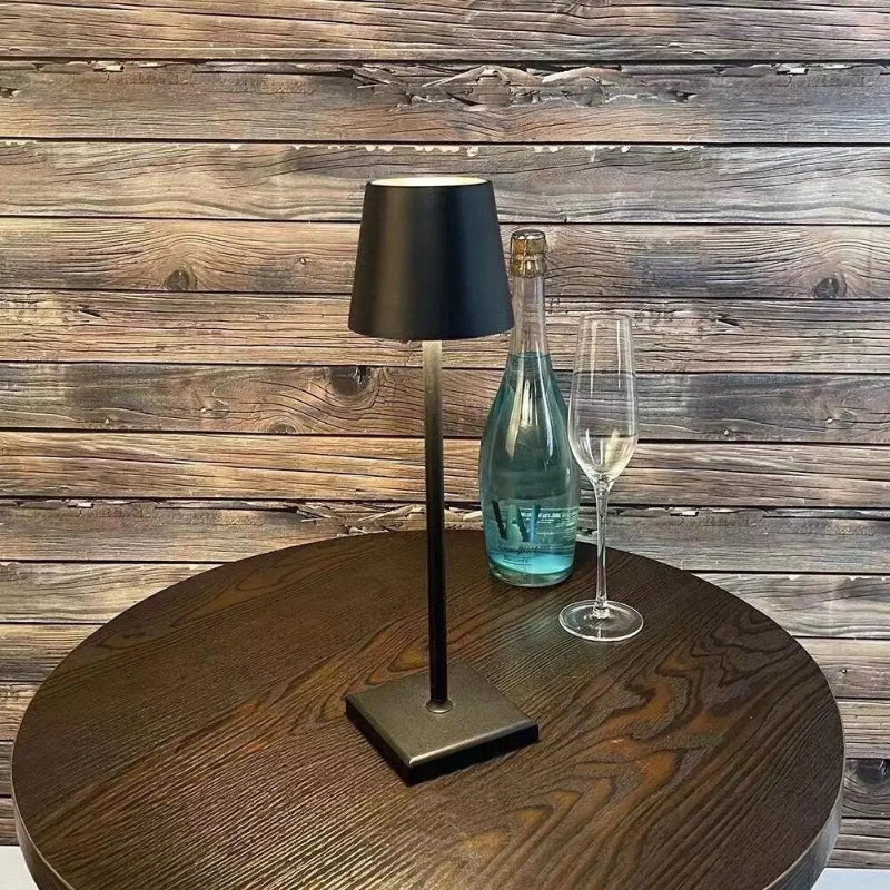 Abat-jour sans fil avec éclairage rechargeable Table Lamp Electro Paris