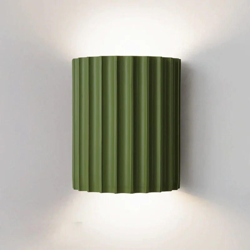 Applique Murale Contemporaine en Résine pour un Éclairage Élégant Wall lamps Electro Paris Vert Blanc chaud