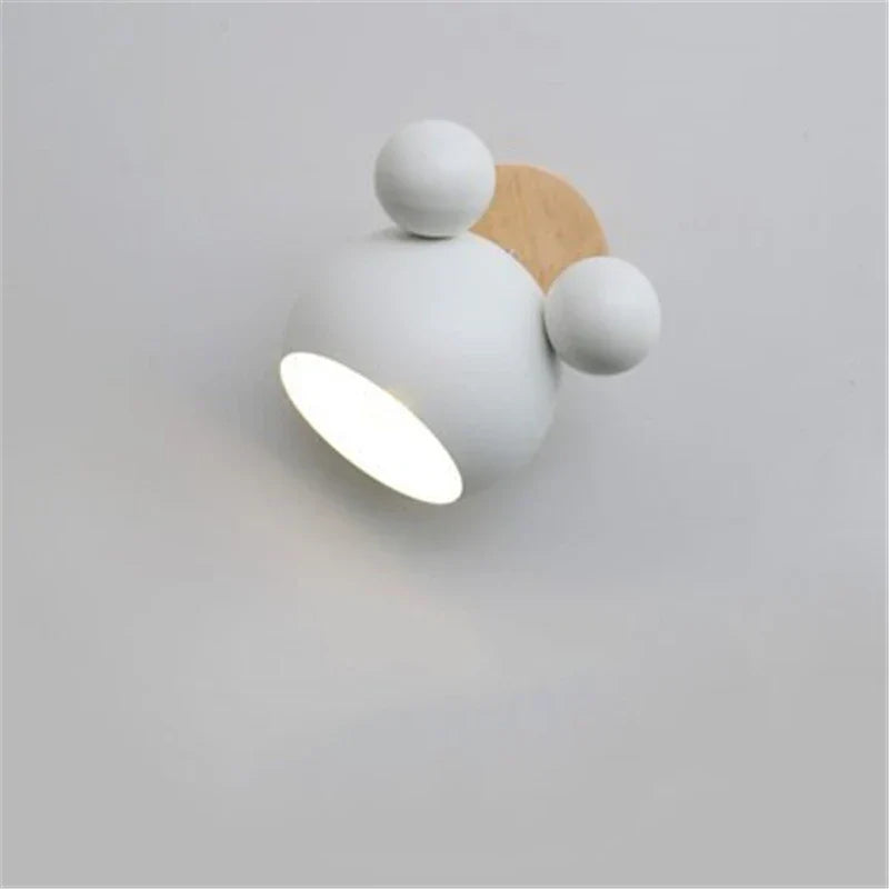 Applique murale nordique au design ludique pour toutes les pièces Children Lamps Electro Paris Blanc