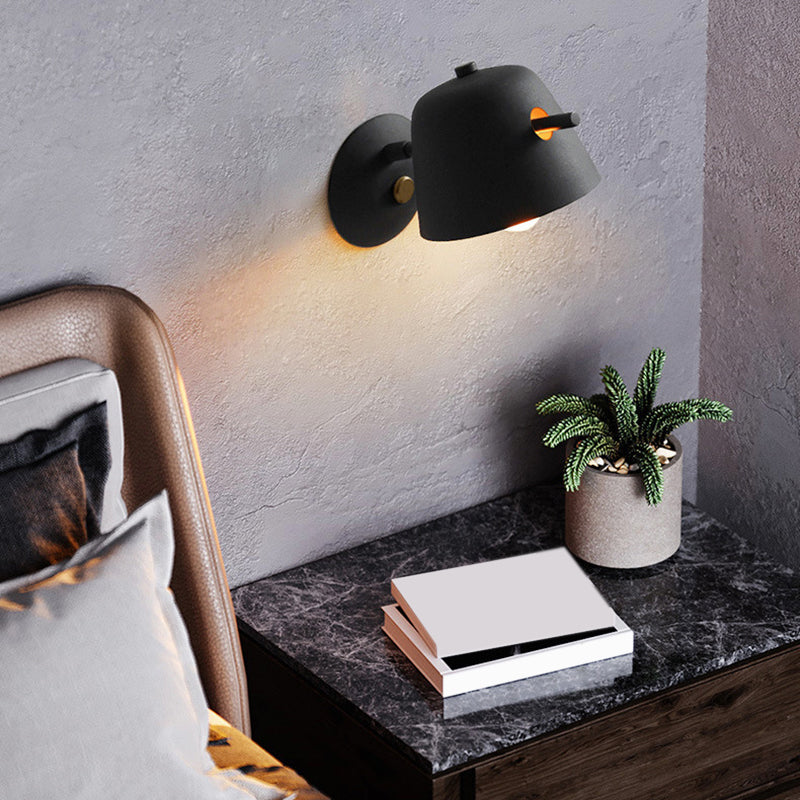 Applique murale sculpturale moderne pour espaces élégants Wall lamps Electro Paris Noir