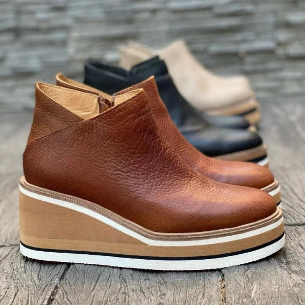 Bottines Chelsea à Plateforme pour Femmes – Élégance Contemporaine et Confort Optimal Electro Paris