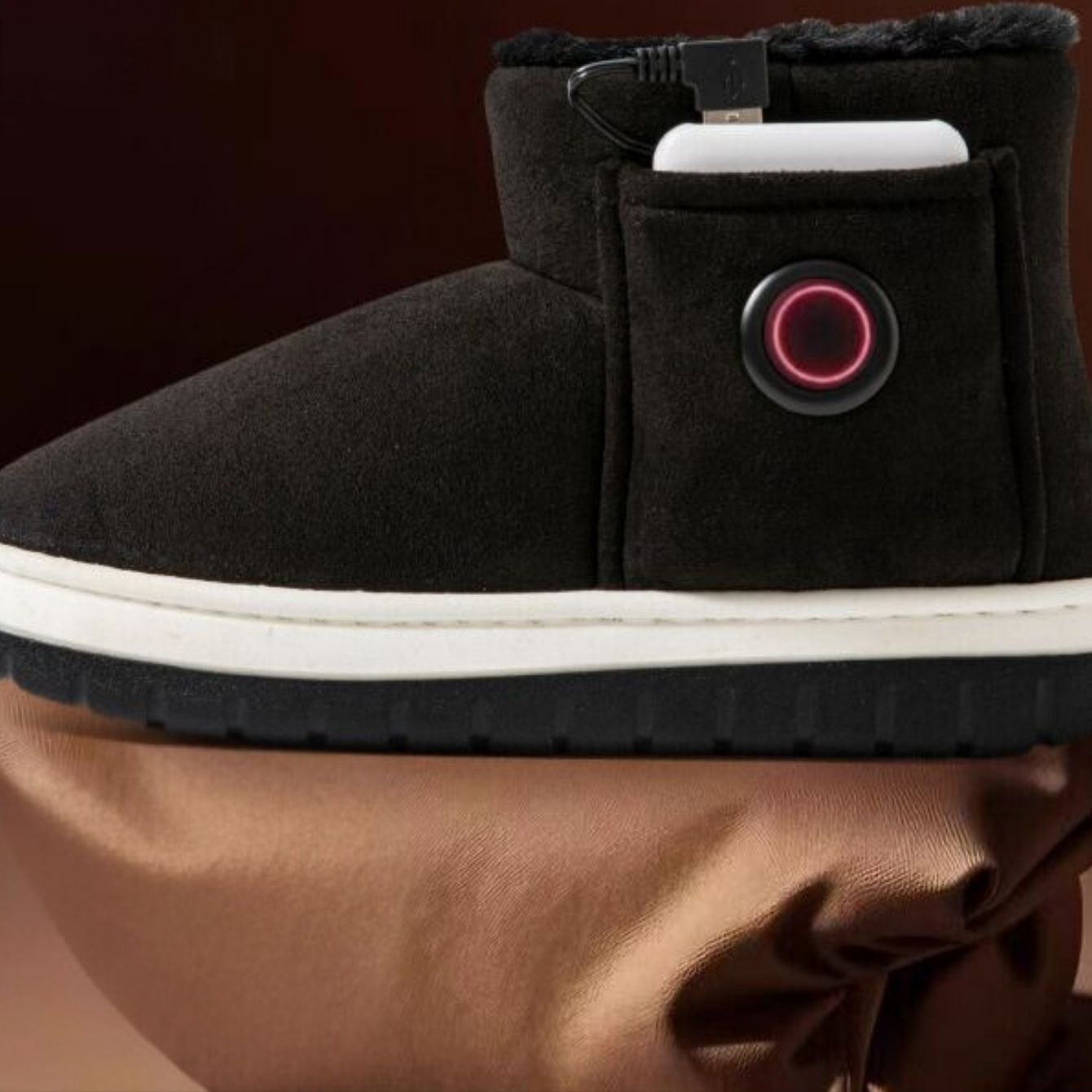 Chaussons Chauffants USB pour Homme et Femme – Pantoufles Douillettes avec Contrôle de Température Chaussures chauffantes Electro Paris Noir 36-37