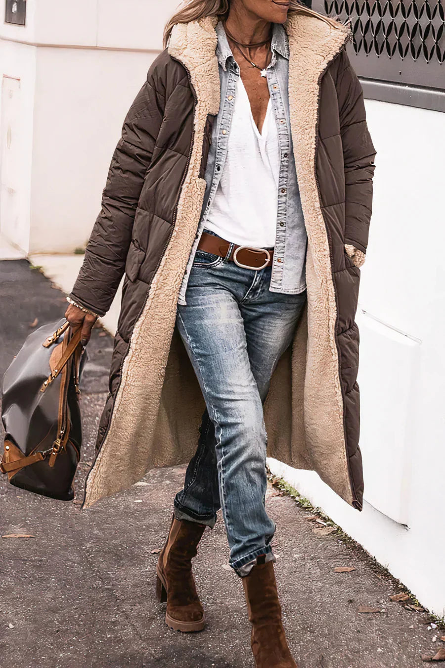 Parka Hiver Femme Réversible avec Capuche en Fausse Fourrure – Manteau Long Chaud et Élégant Manteaux et vestes pour femmes Electro Paris Brun XS