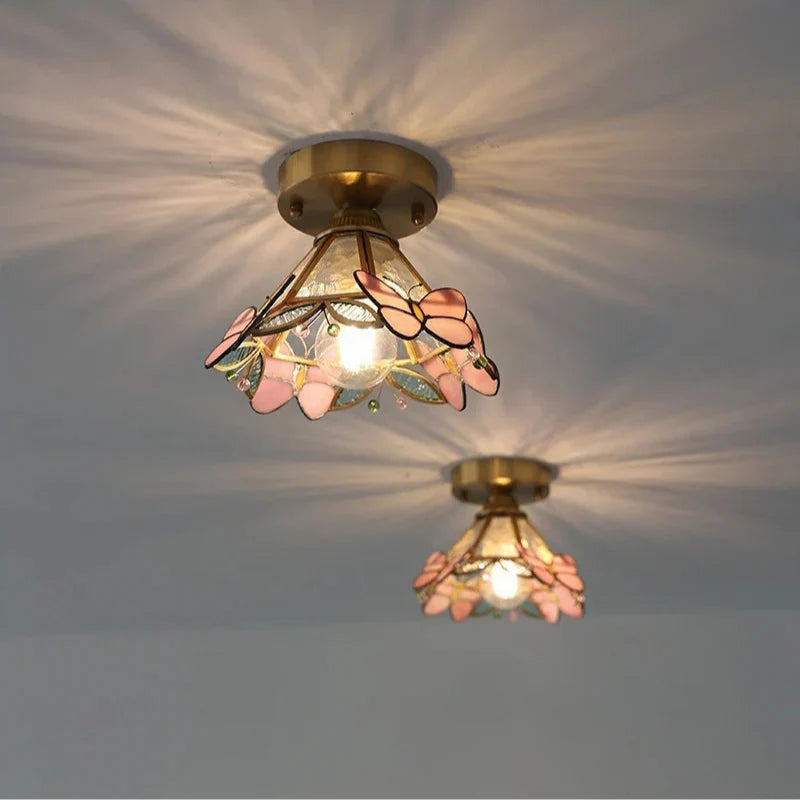 Plafonnier papillon élégant avec une expression classique Ceiling Lamp Electro Paris