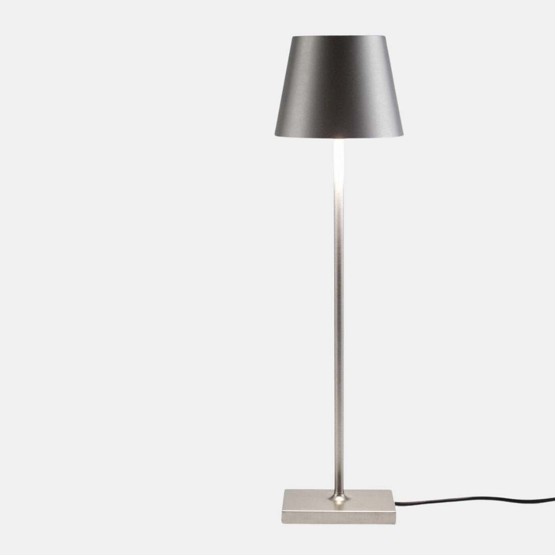 Lampe de Table Rechargeable Sans Fil en Aluminium avec Éclairage LED Table Lamp Electro Paris Argent