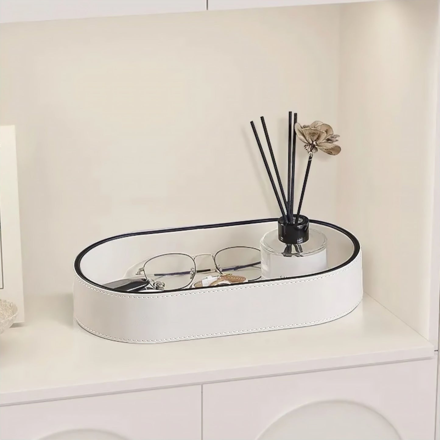 Plateau Organisateur En Cuir Pour Bureau Et Rangement Quotidien Des Petits Objets Decorative Trays Electro Paris