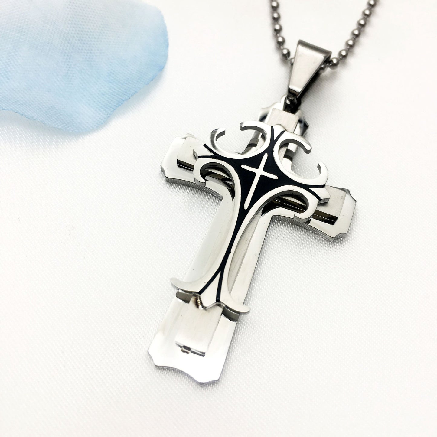 Collier Homme Pendentif Croix En Acier Inoxydable Avec Chaîne De 24 Pouces