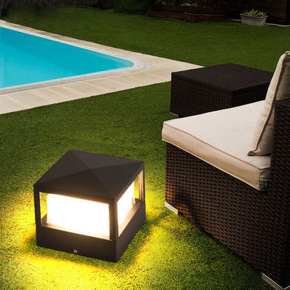 Lumière de Jardin Cylindrique en Aluminium – Éclairage Extérieur Étanche LED Outdoor Lights Electro Paris Carré - Avec cache Lumière chaude (3000K) Petit