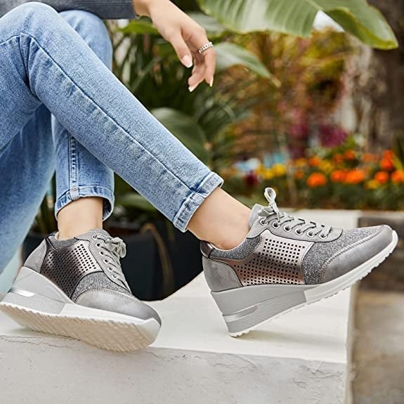 Sneakers À Talon Compensé Pour Femmes Avec Tige En Mesh Respirant Women's Shoes Electro Paris Gris 35