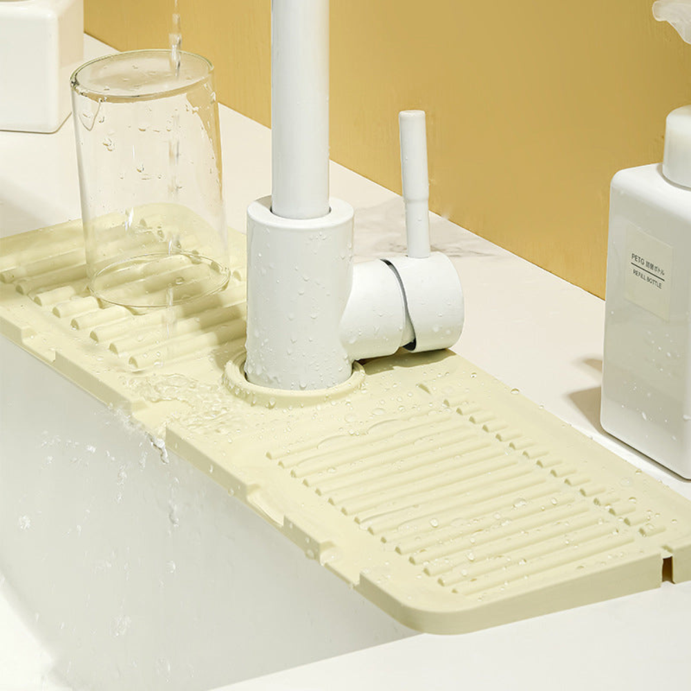 Tapis d’égouttage en silicone pour cuisine et salle de bain – Conception inclinée pour un séchage rapide Drainage Mat Electro Paris