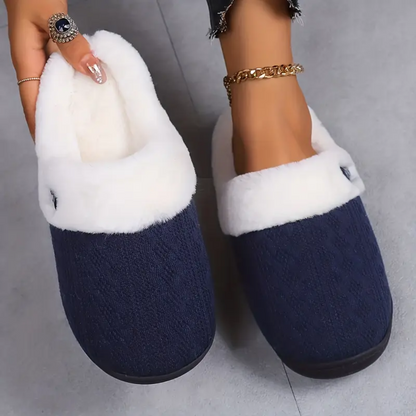 Pantoufles Sherpa en Peluche – Chaleur Infinie et Confort Élégant à la Maison Women Sandals & Slippers Electro Paris Marine Bleu 35-36