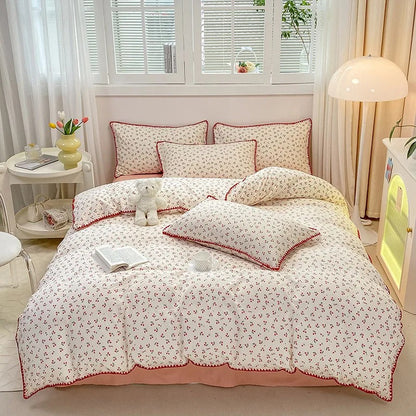 Literie – Floral Bedding Set Avec Motifs Cerises Et Fleurs Pour Une Chambre Fraîche Et Colorée Bedding Electro Paris