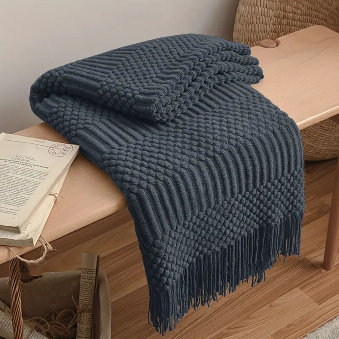 Pantoufles en Peluche Confort Suprême – Style Décontracté et Chaleur Cosy Blanket Electro Paris Noir