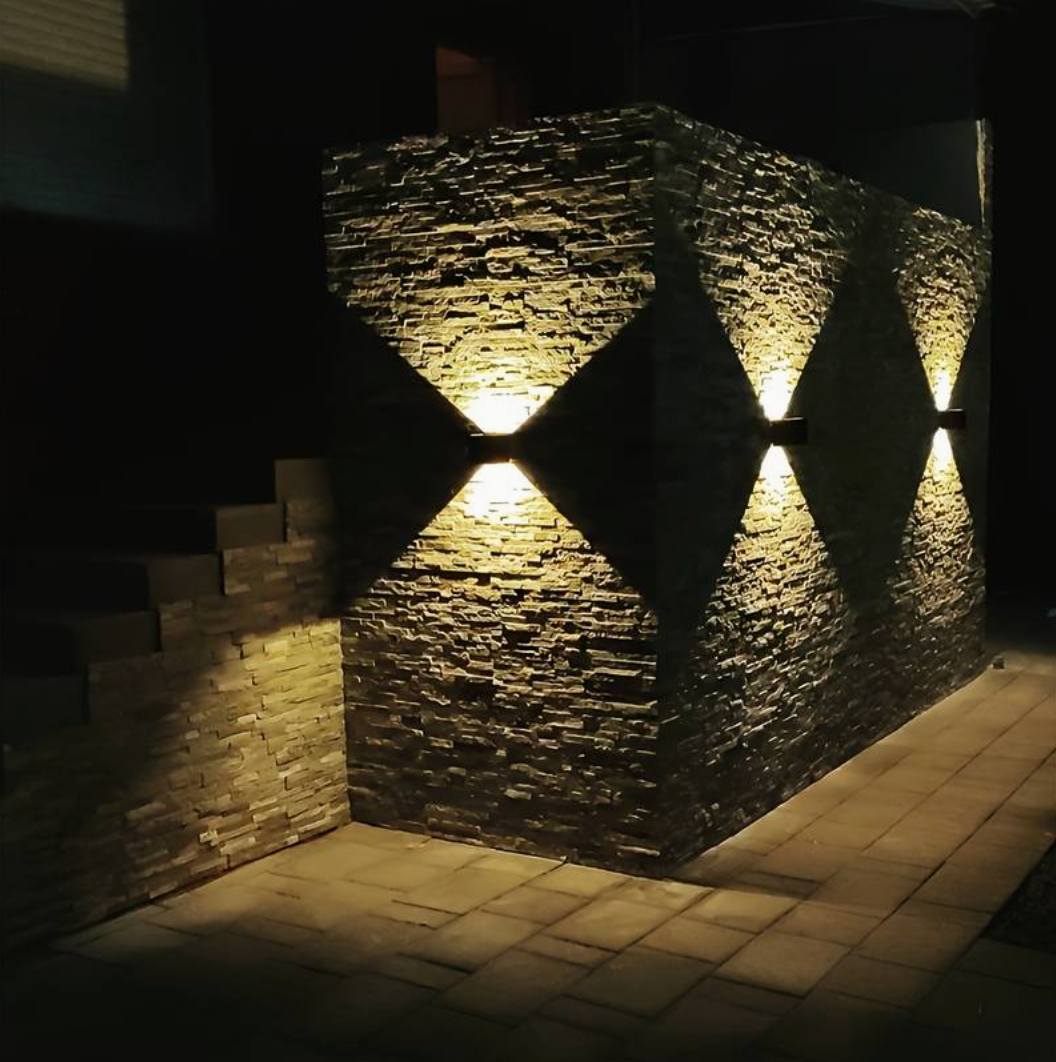 Applique Murale LED à Détecteur de Mouvement en Bois – Lampe Magnétique Sans Fil pour Couloir Éclairage Electro Paris