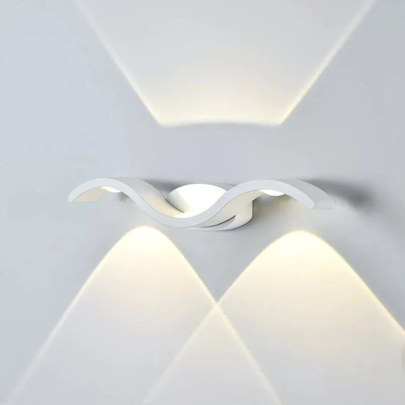 Applique Murale LED Moderne et Mince pour un Éclairage d'Accentuation Minimaliste Éclairage Electro Paris Blanc Lumière chaude