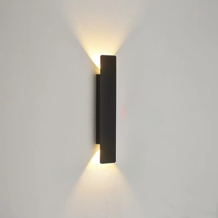 Applique murale d'extérieur élégante et étanche en aluminium fin Applique murale Electro Paris Noir Blanc chaud 20.5 CM