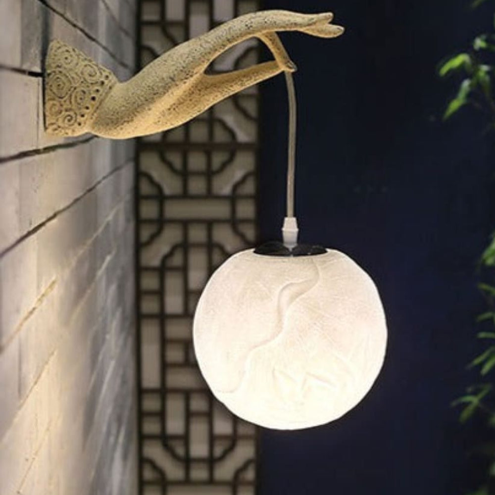 Applique avec main et boule lumineuse Wall lamps Electro Paris B