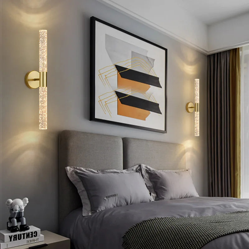 Applique murale LED moderne avec colonne lumineuse en cristal Wall lamps Electro Paris