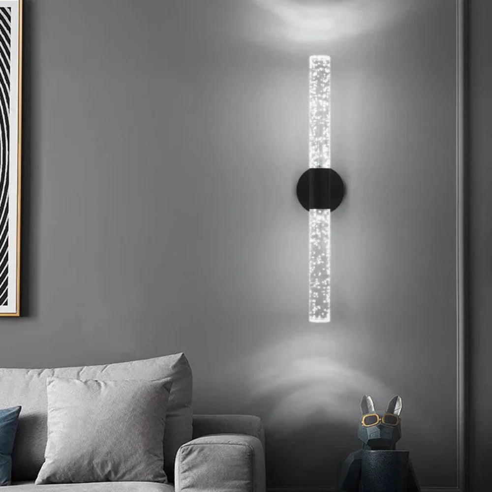 Applique murale LED moderne avec colonne lumineuse en cristal Wall lamps Electro Paris