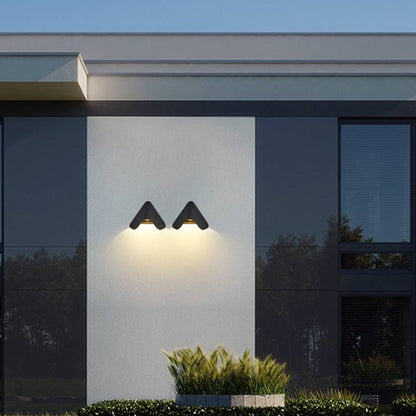 Applique murale LED moderne en forme de V pour l'intérieur et l'extérieur Wall lamps Electro Paris