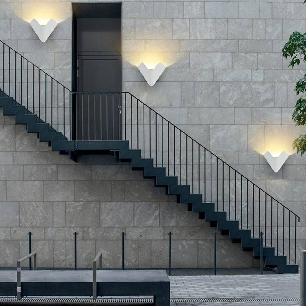 Applique murale LED moderne en forme de V pour l'intérieur et l'extérieur Wall lamps Electro Paris Blanc