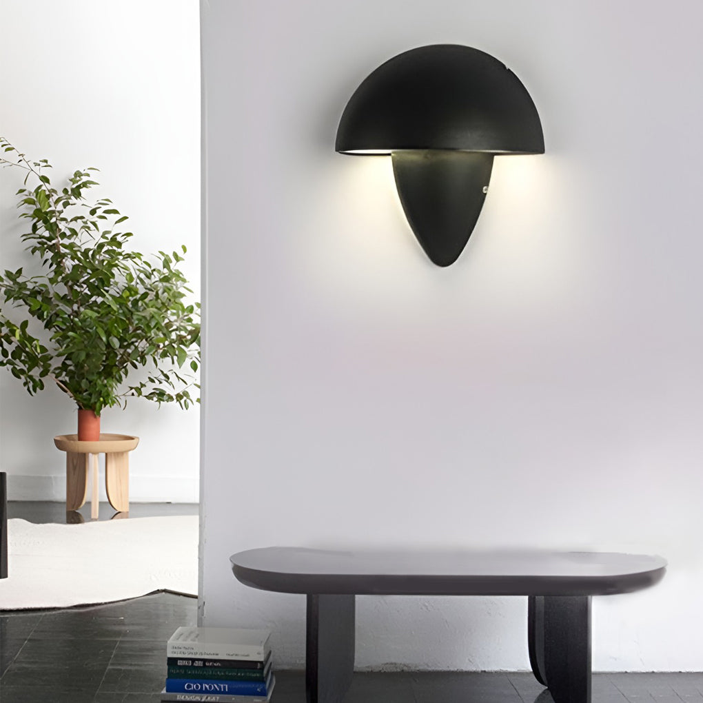 Applique murale d'extérieur moderne au design unique en forme de champignon Wall lamps Electro Paris Noir Blanc chaud