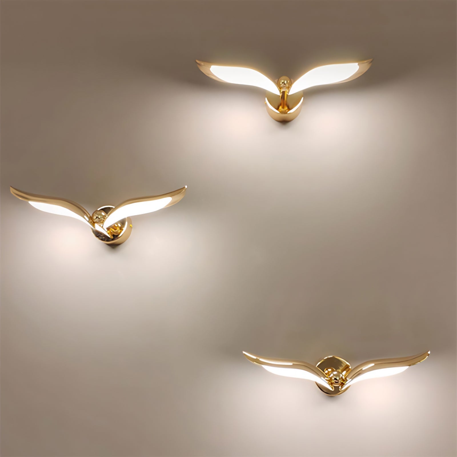 Applique murale élégante au design inspiré des oiseaux Wall lamps Electro Paris
