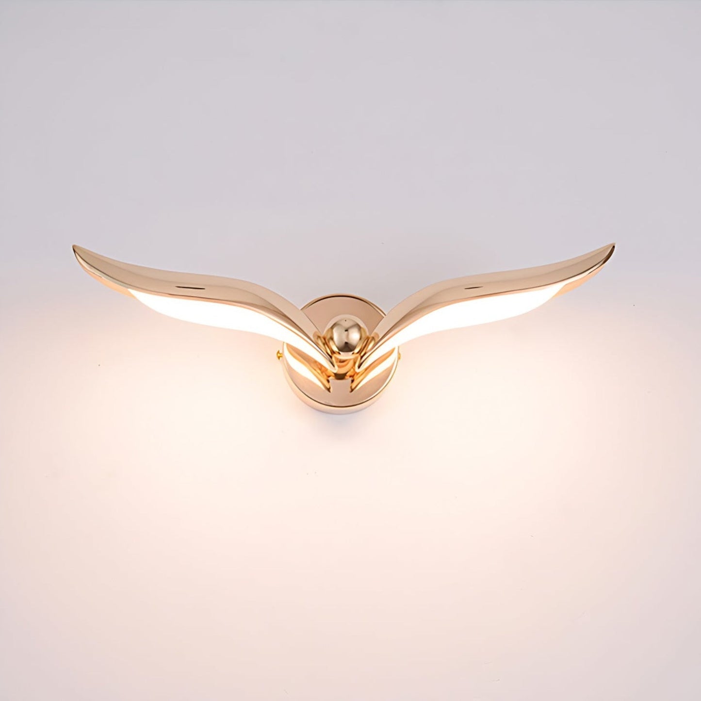 Applique murale élégante au design inspiré des oiseaux Wall lamps Electro Paris