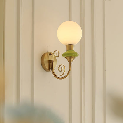 Applique murale élégante au toucher naturel pour une utilisation en intérieur Wall lamps Electro Paris