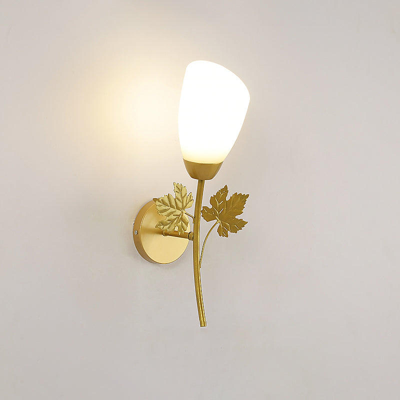 Applique murale moderne avec abat-jour incurvé artistique Wall lamps Electro Paris Fleur 1-Lumière