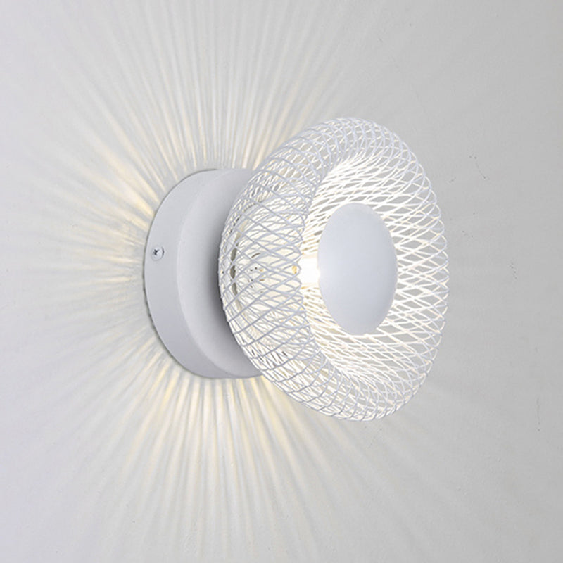 Applique murale moderne avec finition métallique élégante Wall lamps Electro Paris Blanc 1 lumière