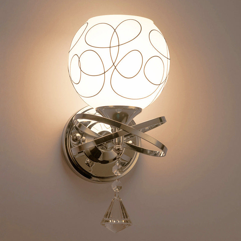 Applique murale moderne en forme de boule pour chambre et salon Wall lamps Electro Paris