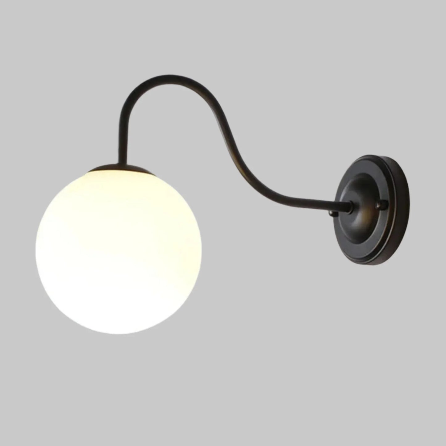 Applique murale moderne en verre à l'expression minimaliste Wall lamps Electro Paris E