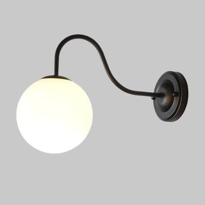 Applique murale moderne en verre à l'expression minimaliste Wall lamps Electro Paris E