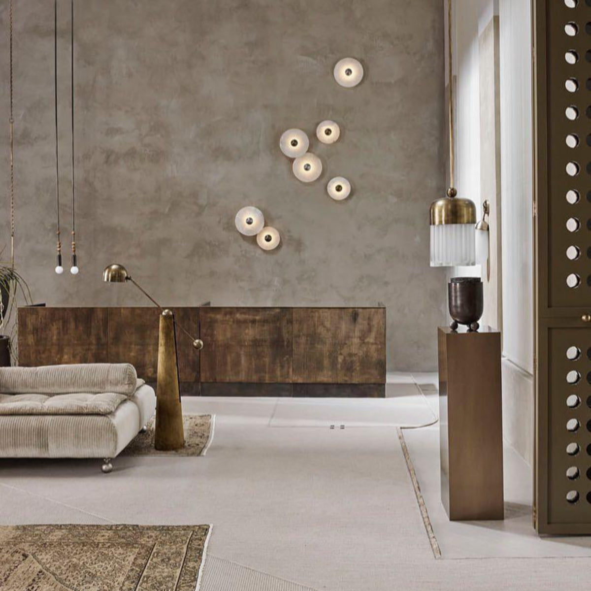 Applique murale ronde moderne à lumière douce et diffuse Wall lamps Electro Paris