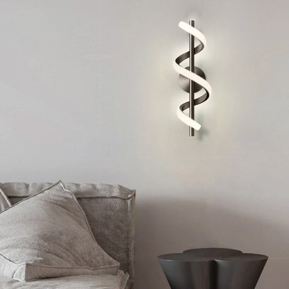 Applique murale spirale moderne pour une ambiance intérieure Wall lamps Electro Paris
