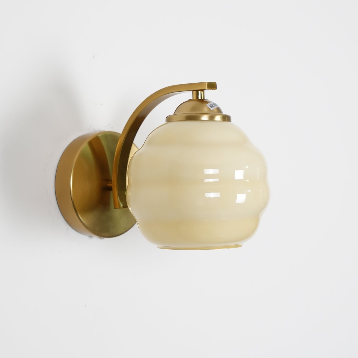 Applique murale vintage classique avec verre bombé Wall lamps Electro Paris