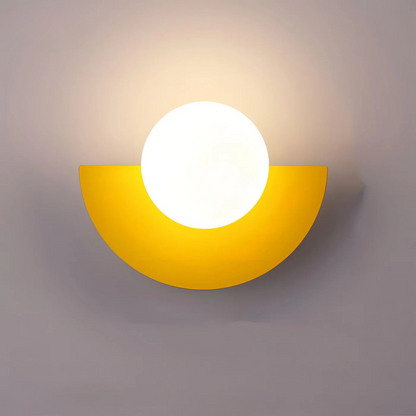 Applique Murale LED Astra – Design Moderne Demi-Lune Indoor Wall Lamp Electro Paris Jaune