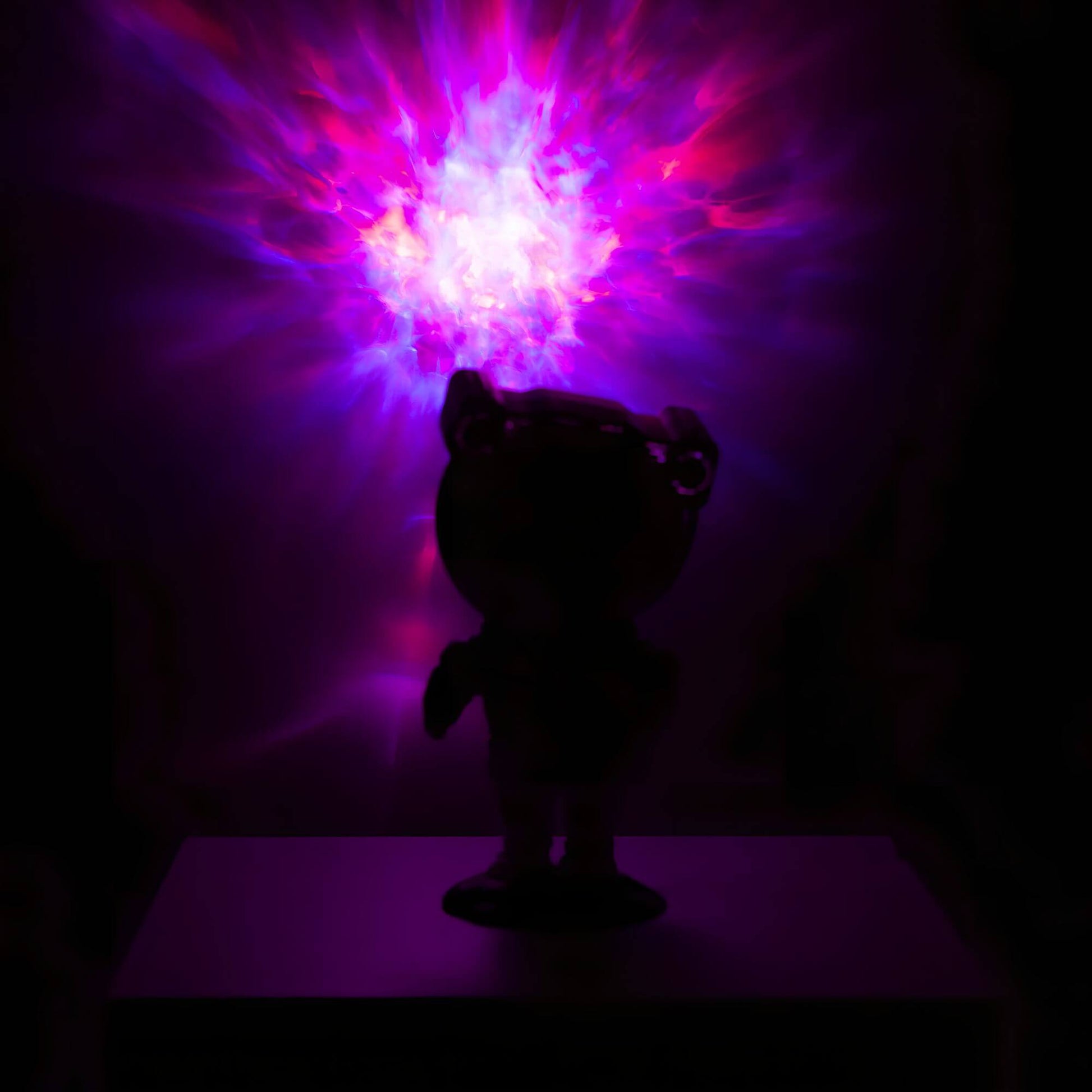 Projecteur Céleste Astronaute LED Pour Chambre Et Salon Effets Étoiles Et Galaxies Table Lamp Electro Paris