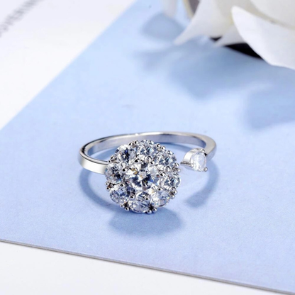 Bague Argent à Cristal Tournant – Élégance et Dynamisme Electro Paris