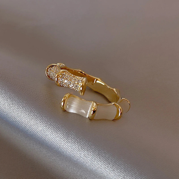 Bague Opale Ajustable – Élégance et Reflets Magiques **Opál Elegáns Állítható Gyűrű™ Electro Paris