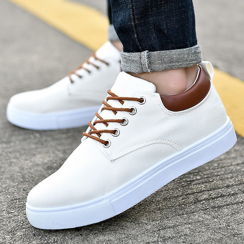 Baskets en Toile pour Hommes à Semelle Blanche – Chaussures Décontractées pour un Style Moderne Baskets pour hommes Electro Paris Blanc 39