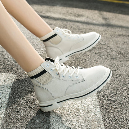 Bottes Femme Martin Respirantes en Daim Noires – Confort Élégant et Adhérence Parfaite Bottes pour femmes Electro Paris