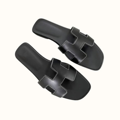 Sandales Tendance en Cuir pour Femme – Mules Confortables Antidérapantes Design H Chaussons Electro Paris