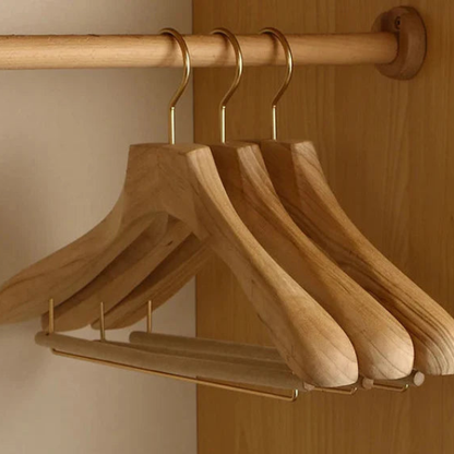 Cintres Élégants en Bois – Maintien Parfait pour Vos Vêtements storage & organizers Electro Paris