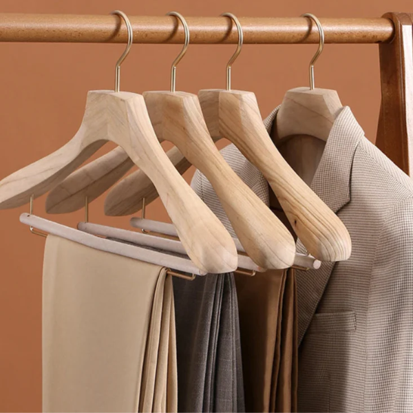 Cintres Élégants en Bois – Maintien Parfait pour Vos Vêtements storage & organizers Electro Paris