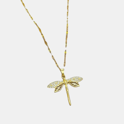 Collier Libellule – Élégance Dorée et Légèreté Electro Paris