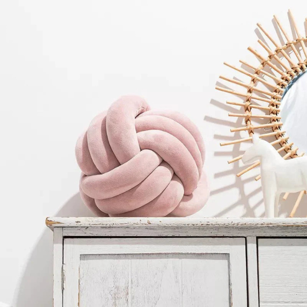 Coussin Confort et Style – Effet Suède Noué Decorative Cushions Electro Paris Nœud Rose 22cm