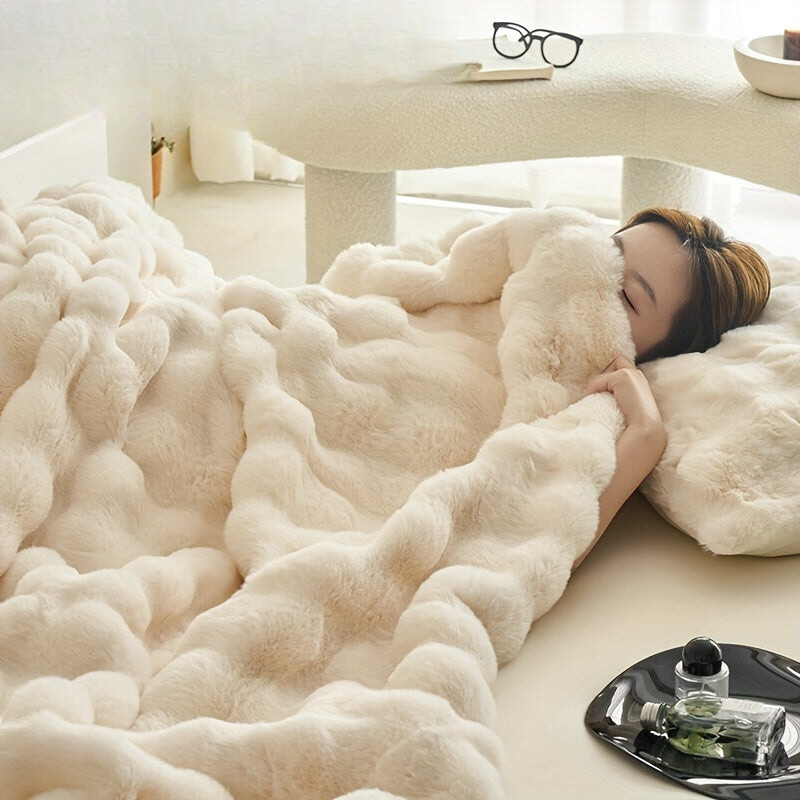 Couverture Polaire Double Face en Fausse Fourrure de Lapin pour un Confort Luxueux Literie Electro Paris Beige 120x200 cm